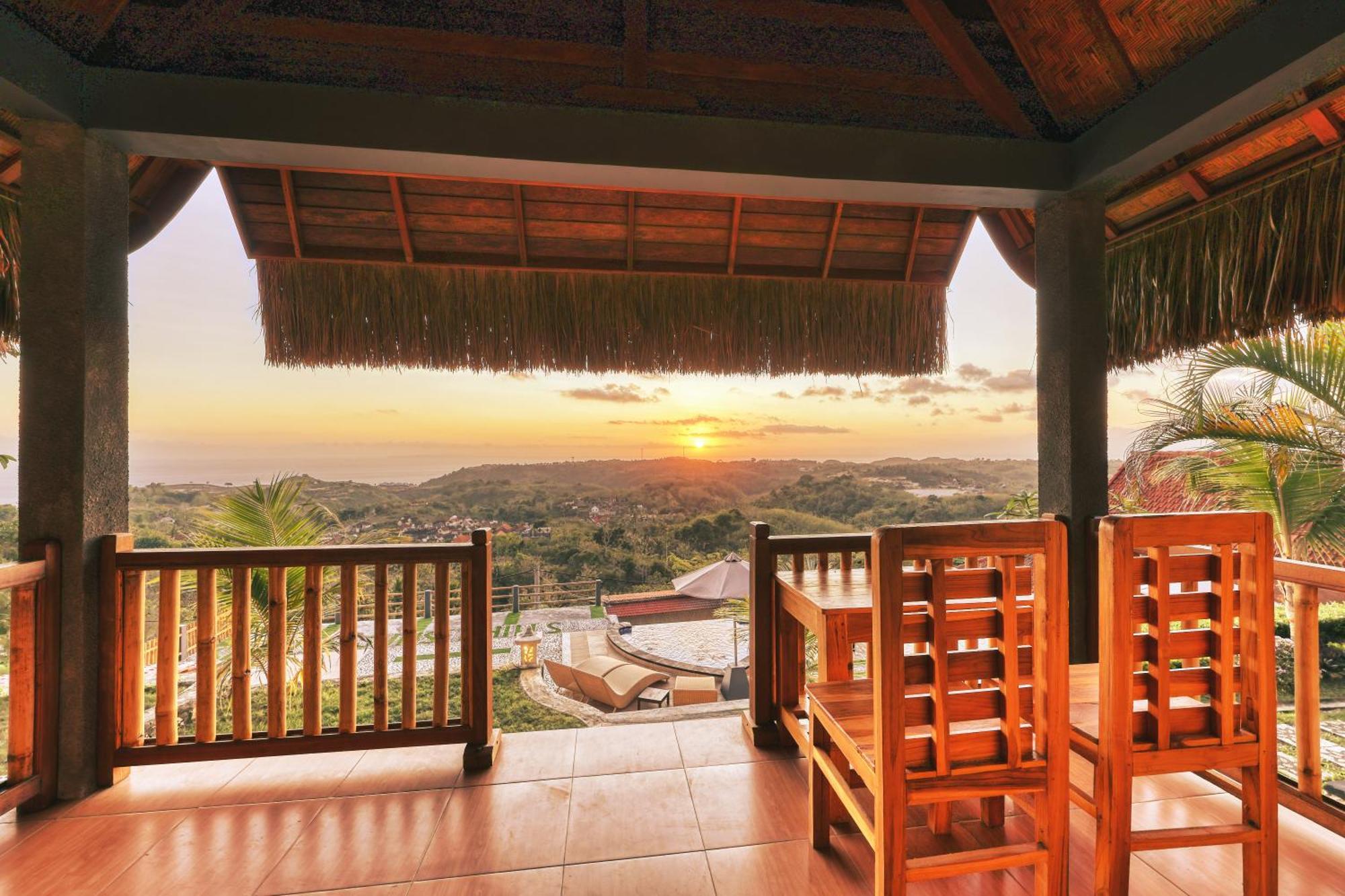 Отель Sebuluh Sunset Hill Batumadeg Экстерьер фото